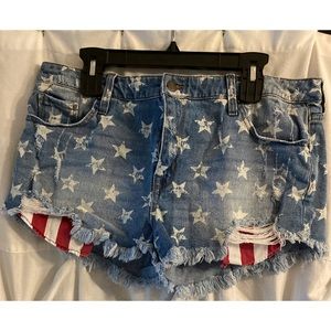 Women’s shorts size 16
